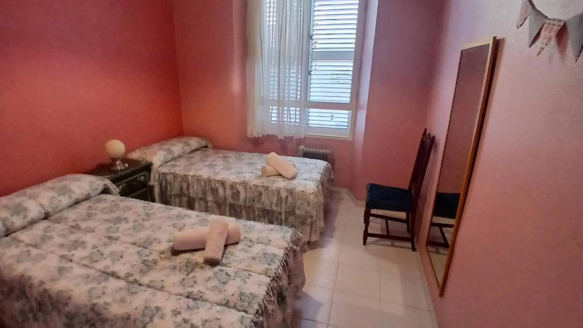 Alojamiento En Residencial Capuchinos Cerca Del Centro Historico De Μάλαγα 0*,  Ισπανία