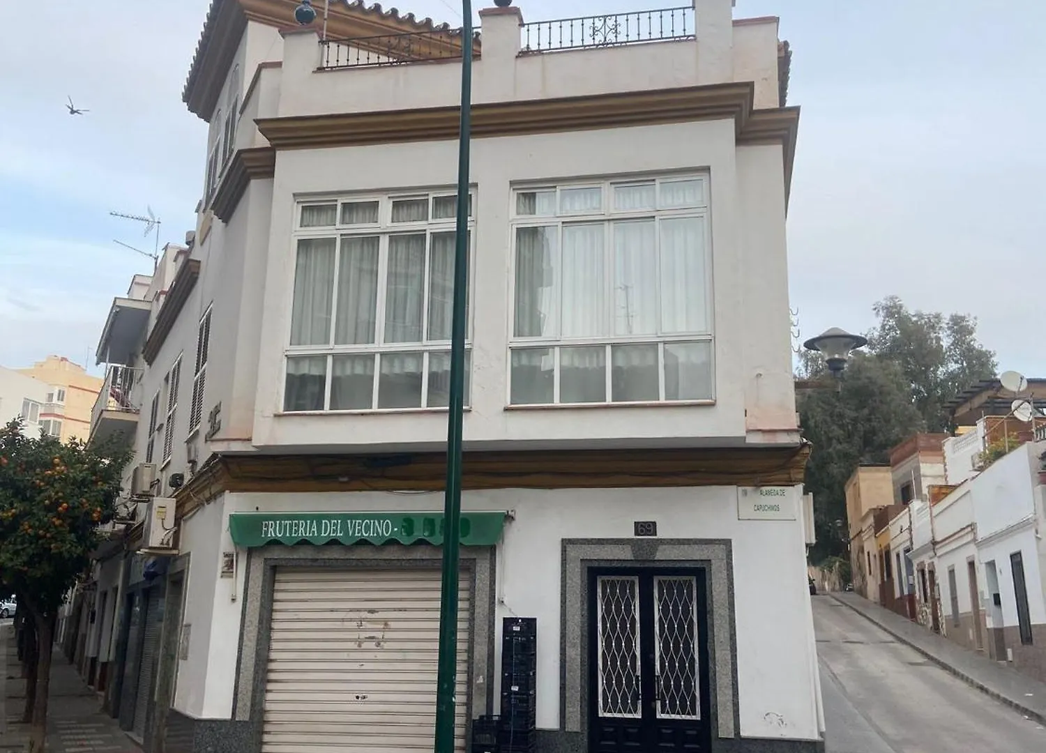 Alojamiento En Residencial Capuchinos Cerca Del Centro Historico De Malaga Spain